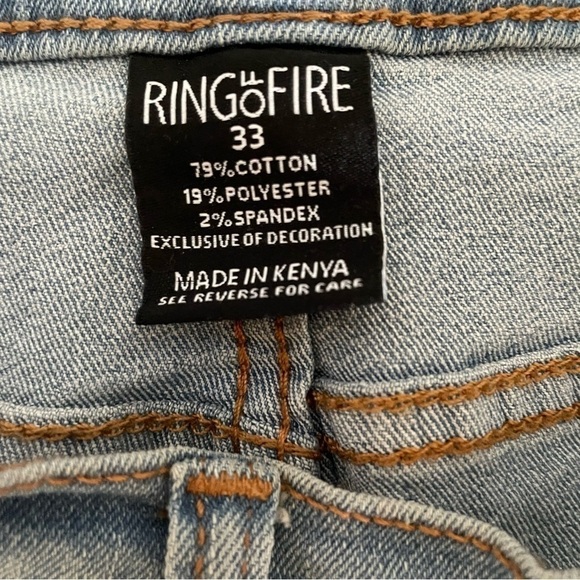 Ring of Fire Jean Shorts Size 33 - Picture 4 of 9